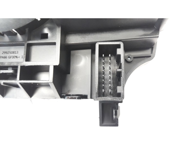 Recambio de mando multifuncion para kia niro referencia OEM IAM 934C5AT940  