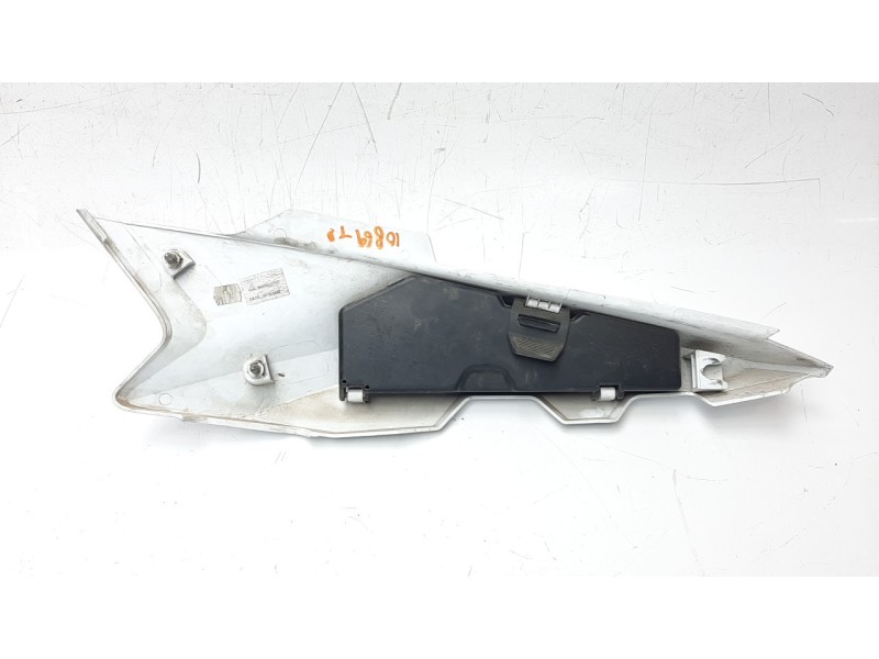 Recambio de moldura para ktm 790 adventure referencia OEM IAM 63508042000C1  