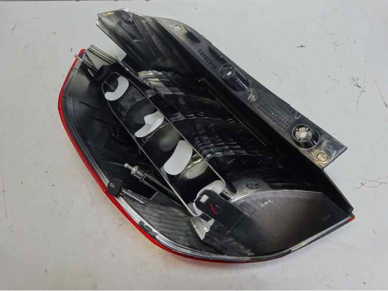 Recambio de piloto trasero derecho para renault scenic ii referencia OEM IAM 8200127702 103F19441772 RN0324153