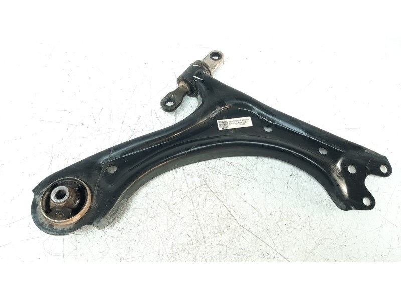 Recambio de brazo suspension inferior delantero derecho para hyundai tucson referencia OEM IAM 54501N9000  