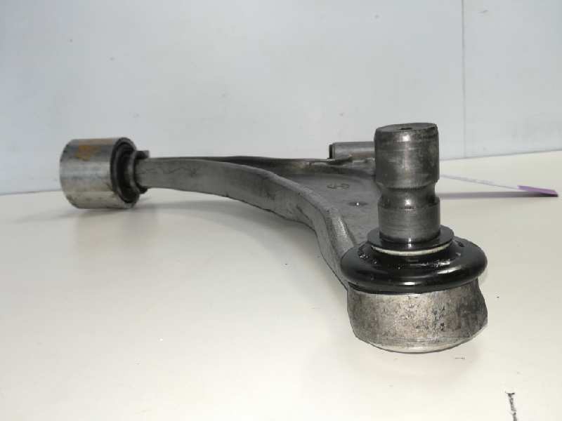 Recambio de brazo suspension inferior delantero derecho para opel astra j lim. excellence referencia OEM IAM 13334023 BR1635 
