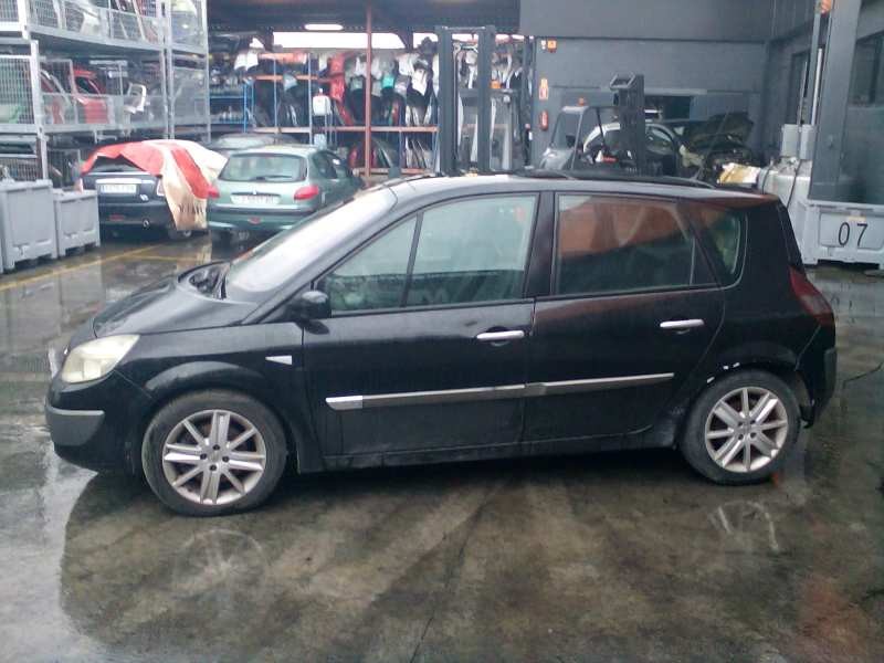 renault scenic ii del año 2004