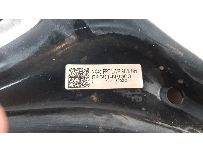 Recambio de brazo suspension inferior delantero derecho para hyundai tucson referencia OEM IAM 54501N9000  