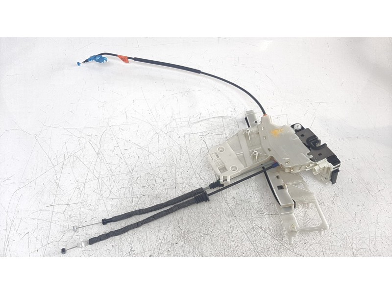Recambio de cerradura puerta trasera izquierda para jeep compass ii 1.6 m-jet cat referencia OEM IAM 52139904  