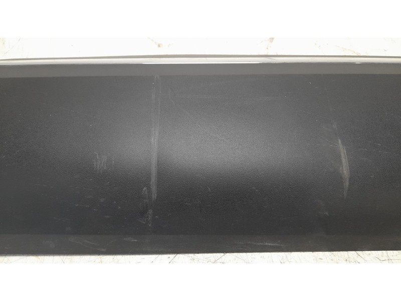 Recambio de moldura para renault captur ii 1.0 tce referencia OEM IAM 828779913  