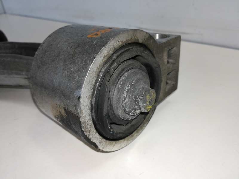 Recambio de brazo suspension inferior delantero izquierdo para opel astra j lim. excellence referencia OEM IAM 13334022 BR1636 