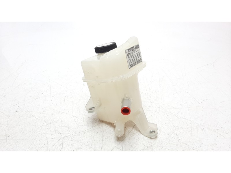Recambio de deposito expansion para toyota auris hybrid active referencia OEM IAM 4722009180  