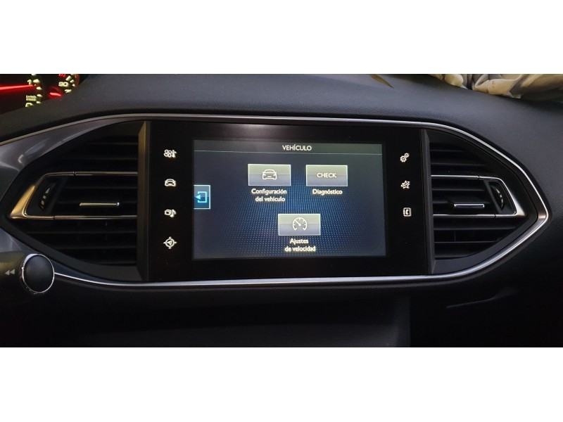 Recambio de sistema navegacion gps para peugeot 308 1.6 blue-hdi fap referencia OEM IAM 9811486280  