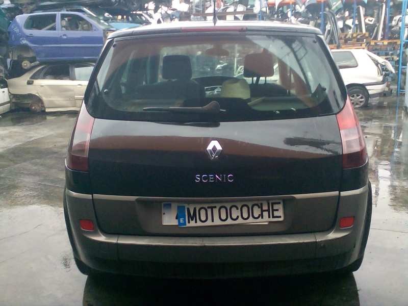 renault scenic ii del año 2004