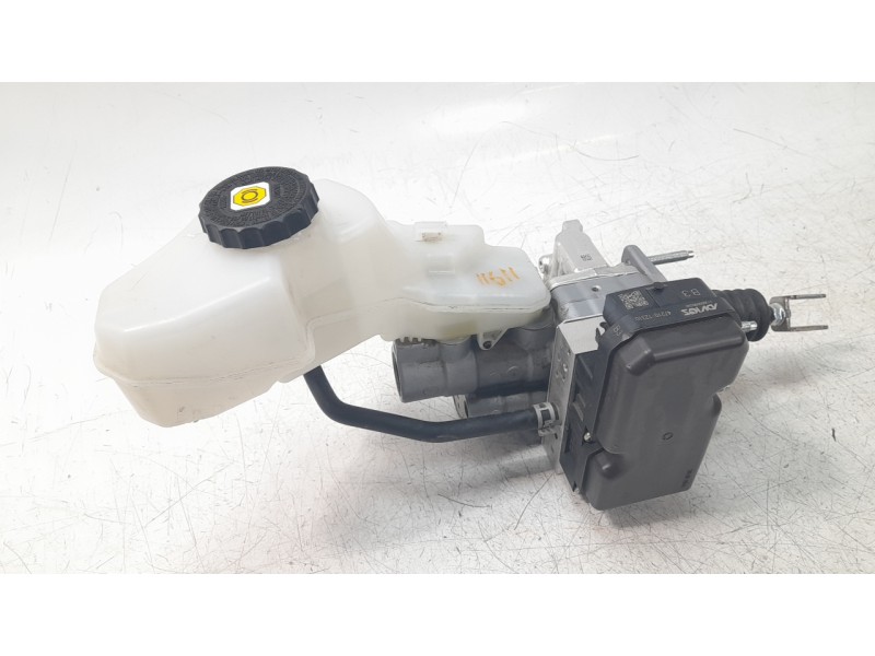 Recambio de bomba freno para toyota corolla (e21) referencia OEM IAM 4721012310  