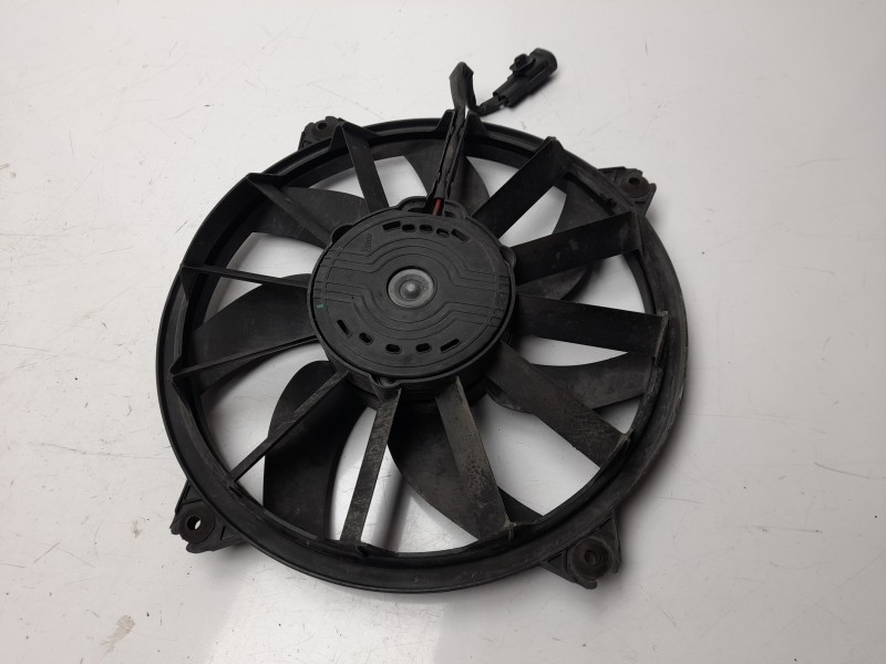 Recambio de electroventilador para peugeot 308 sw envy referencia OEM IAM 9661571480  