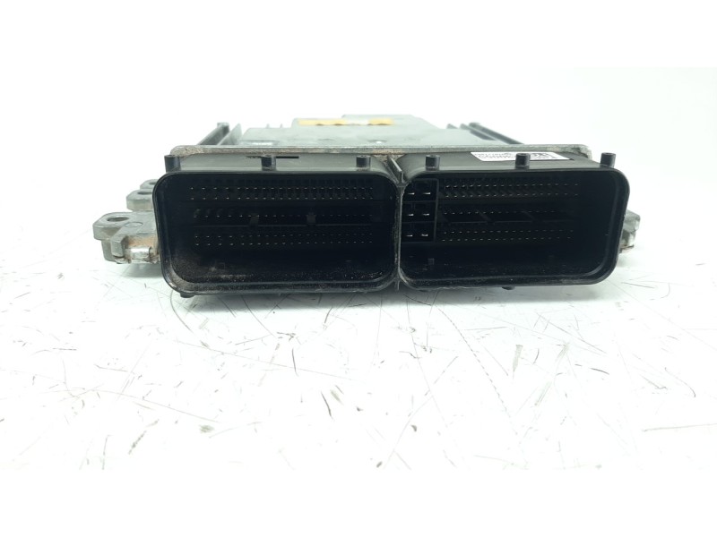 Recambio de centralita motor uce para hyundai tucson referencia OEM IAM 391992U600  