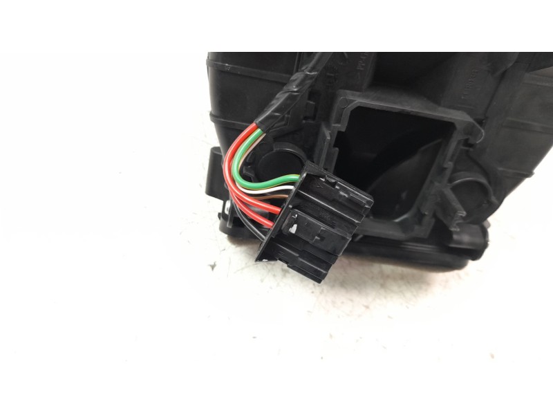 Recambio de ventilador calefaccion para peugeot 5008 1.6 blue-hdi fap referencia OEM IAM 9815114280  