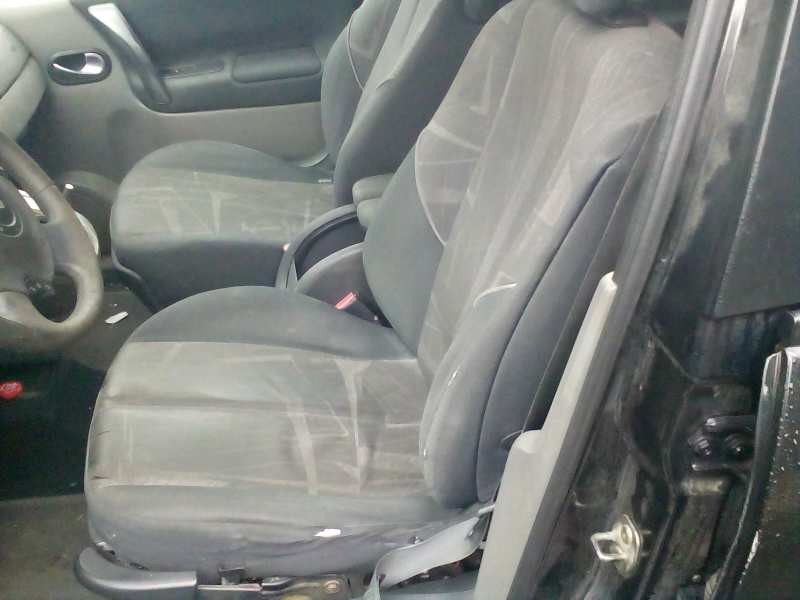 renault scenic ii del año 2004