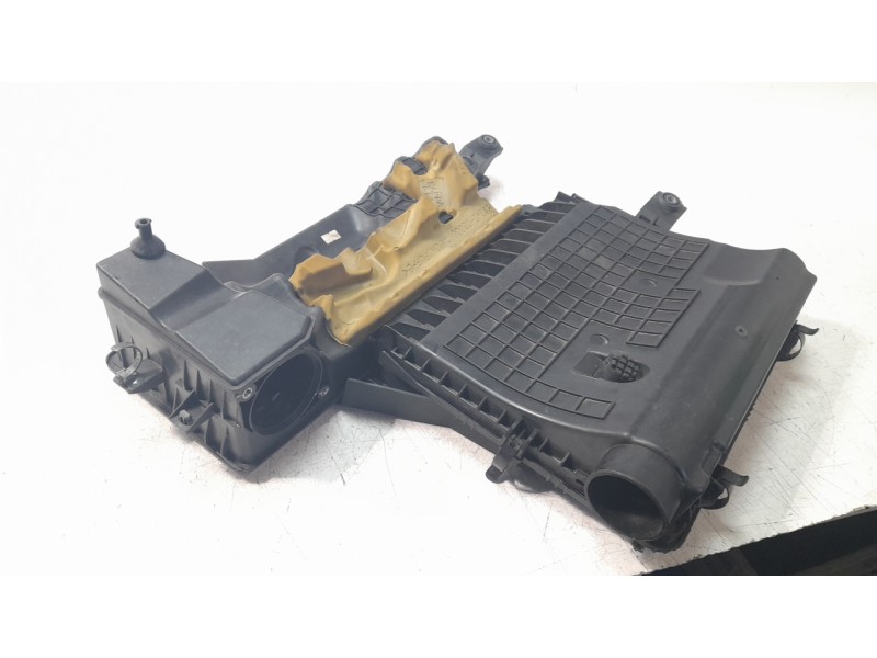 Recambio de filtro aire para hyundai ioniq referencia OEM IAM 28110G2100  