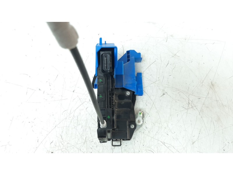 Recambio de cerradura puerta delantera izquierda para hyundai tucson referencia OEM IAM 81310N7000  