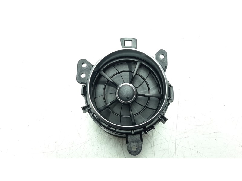 Recambio de rejilla aireadora para toyota auris hybrid active referencia OEM IAM 5556862280  