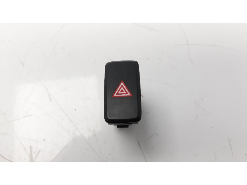Recambio de warning para kia cee´d 1.6 crdi cat referencia OEM IAM 93790A2000 49D3601000 
