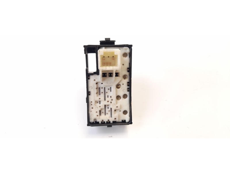 Recambio de mando elevalunas trasero izquierdo para toyota auris touring sports (e18) hybrid active referencia OEM IAM 848100D03