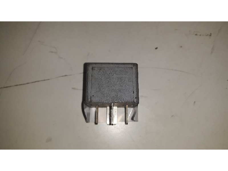 Recambio de rele para audi a4 berlina (b5) referencia OEM IAM 141951253B 53 