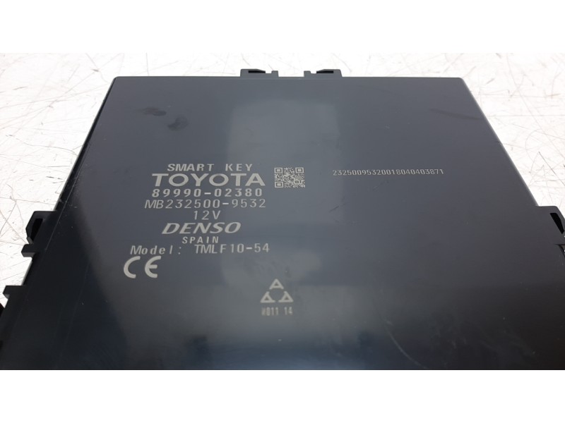 Recambio de modulo electronico para toyota auris hybrid active referencia OEM IAM 8999002380  