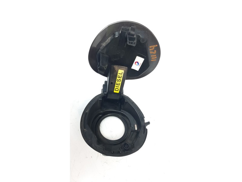 Recambio de tapa exterior combustible para peugeot 308 1.6 blue-hdi fap referencia OEM IAM 9677268980  
