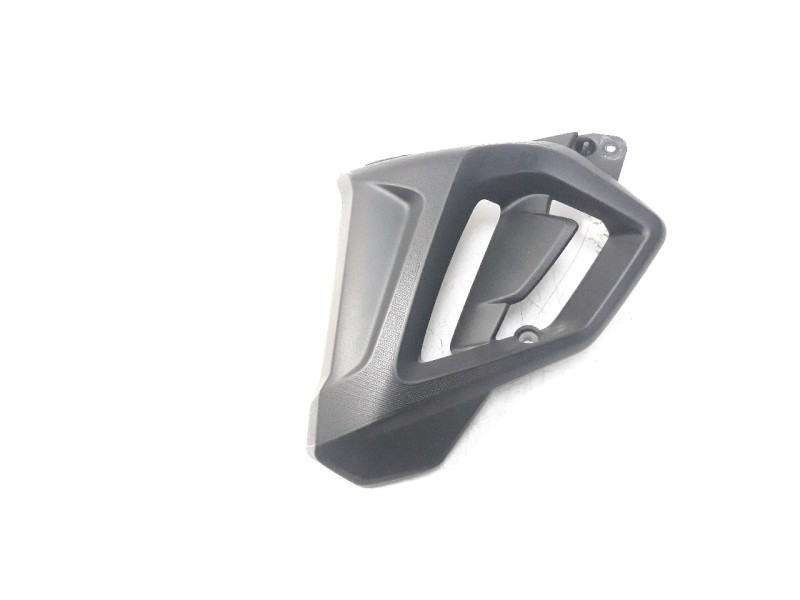 Recambio de carenado delantero izquierdo para bmw f 800 r f 800 r referencia OEM IAM 46638546357  