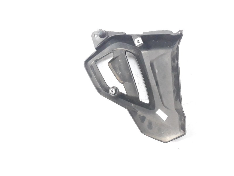 Recambio de carenado delantero izquierdo para bmw f 800 r f 800 r referencia OEM IAM 46638546357  