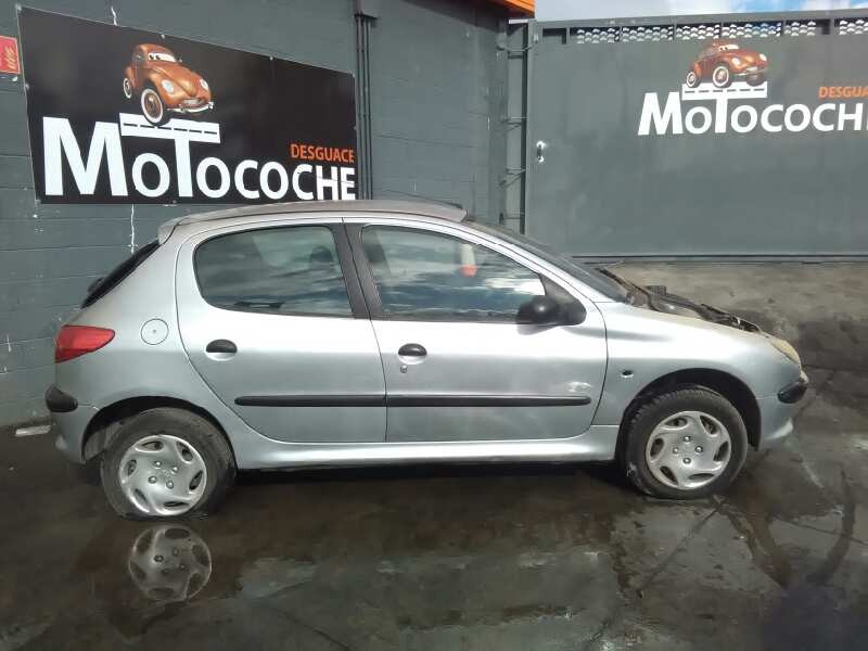 peugeot 206 berlina del año 1998