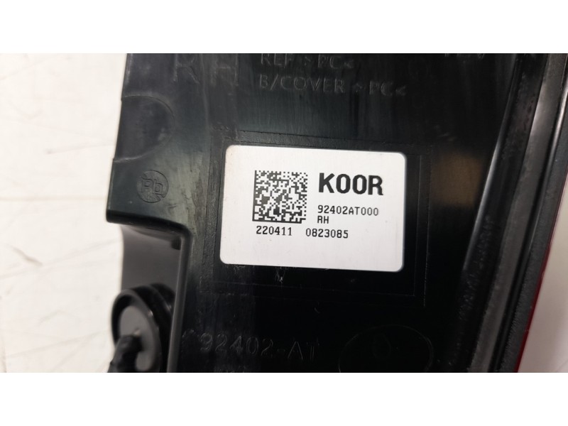 Recambio de piloto trasero derecho para kia niro referencia OEM IAM 92402AT000  