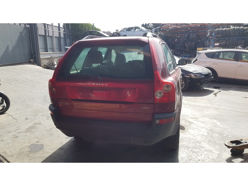 volvo xc90 del año 2004
