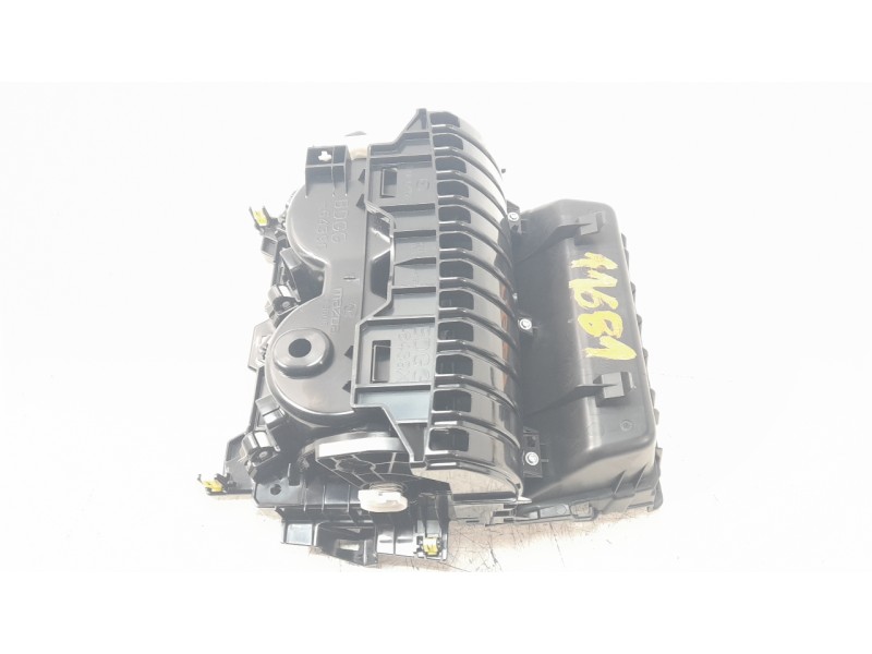 Recambio de cenicero para mazda 3 sedán (bp) referencia OEM IAM BDGG64390  