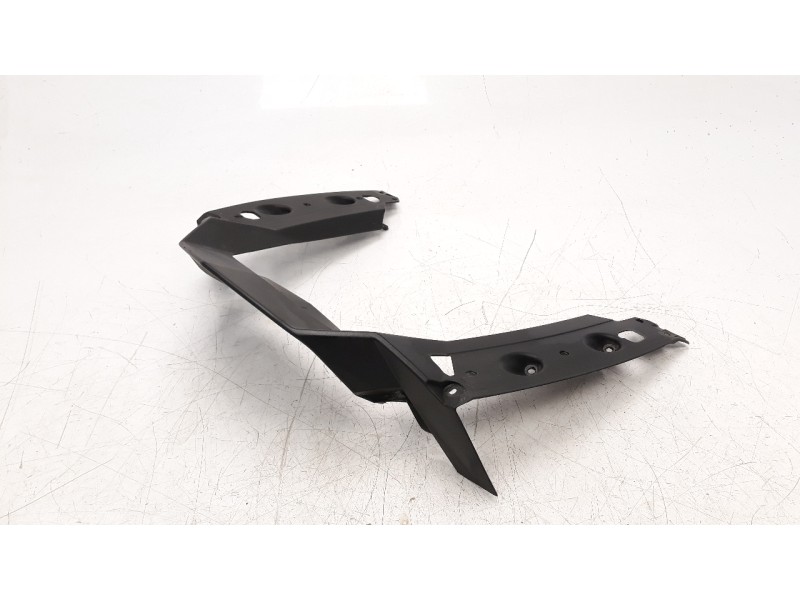 Recambio de moldura para bmw k 1600 gt/gtl referencia OEM IAM 46637710445  
