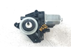 Recambio de motor elevalunas trasero izquierdo para jeep compass ii 1.6 m-jet cat referencia OEM IAM E82163100   2