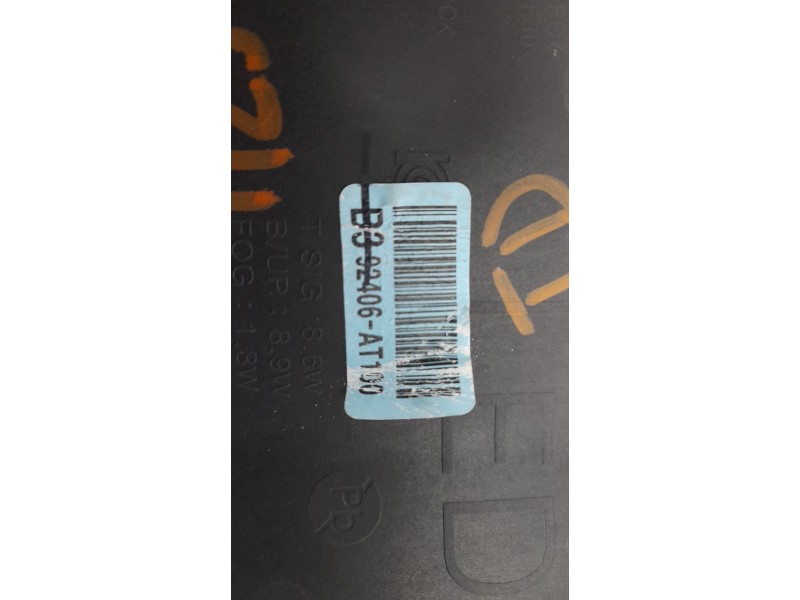 Recambio de piloto trasero derecho paragolpes para kia niro referencia OEM IAM 92406AT100  