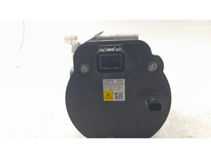 Recambio de compresor aire acondicionado para toyota corolla (e21) referencia OEM IAM 8837012080  