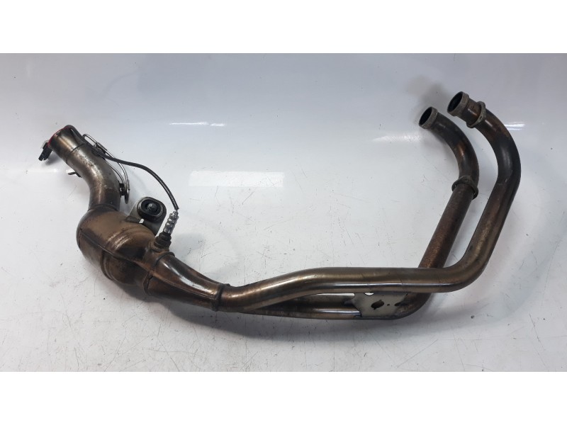 Recambio de colector escape para bmw f 800 r f 800 r referencia OEM IAM 18117722140  