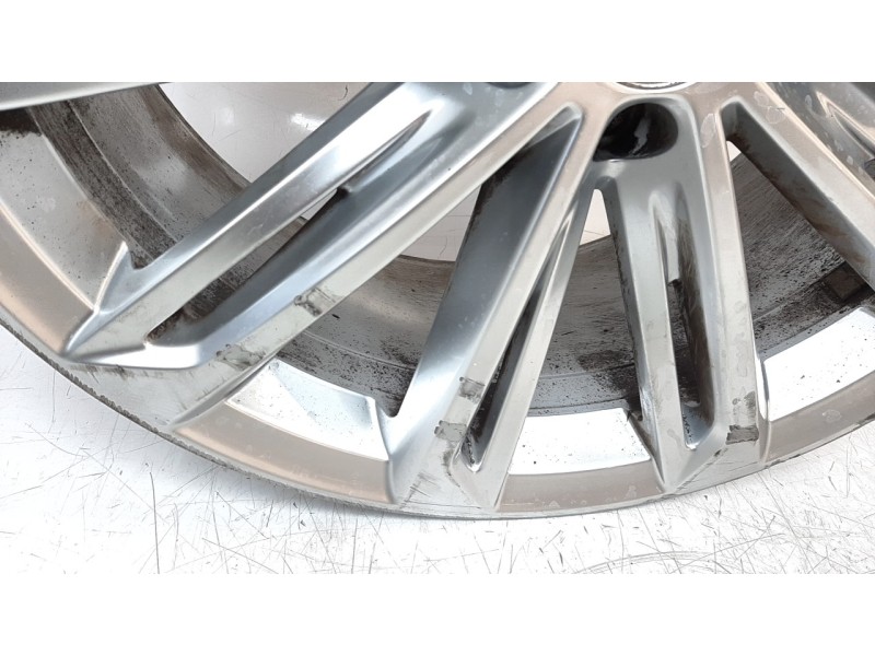 Recambio de llanta para volkswagen passat variant (cb5) r-line referencia OEM IAM 3G0601025R 19PULGADAS 