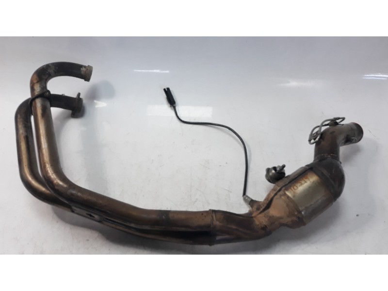 Recambio de colector escape para bmw f 800 r f 800 r referencia OEM IAM 18117722140  