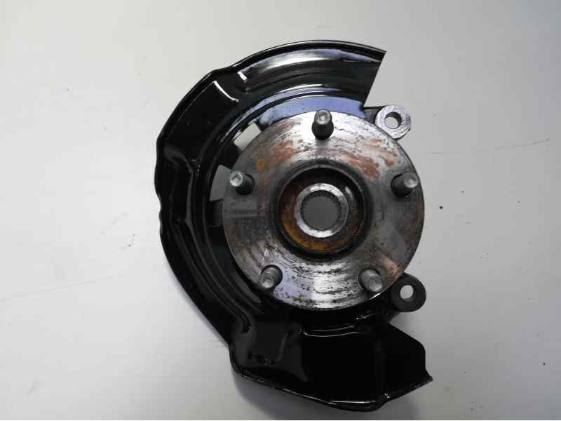 Recambio de mangueta delantera derecha para toyota verso active referencia OEM IAM   