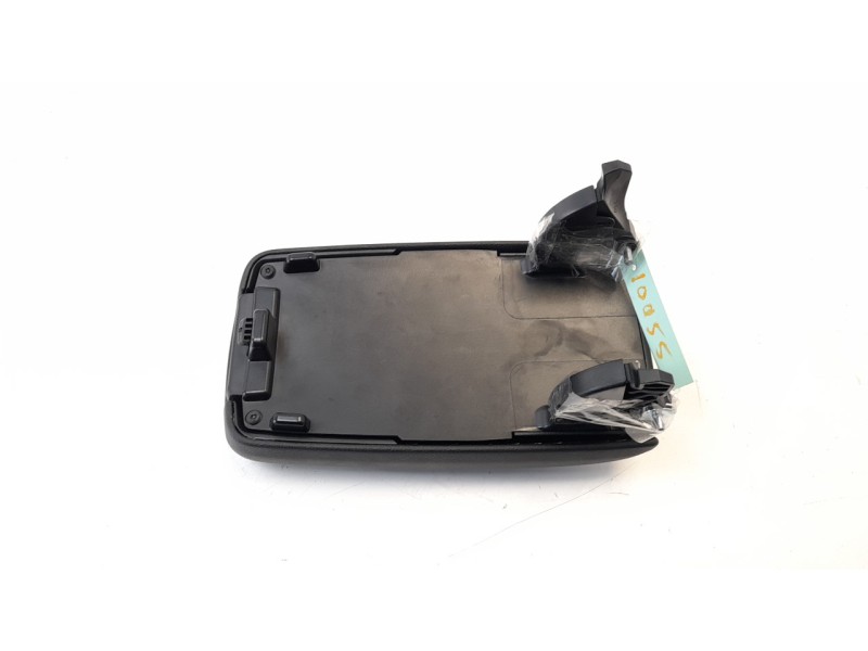 Recambio de apoyabrazos central para mercedes-benz clase cla (w117) shooting brake cla 200 d (117.908) referencia OEM IAM A24668