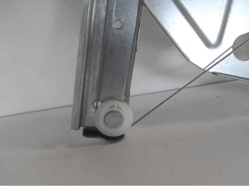 Recambio de elevalunas trasero derecho para citroen c3 referencia OEM IAM 922486 111790 