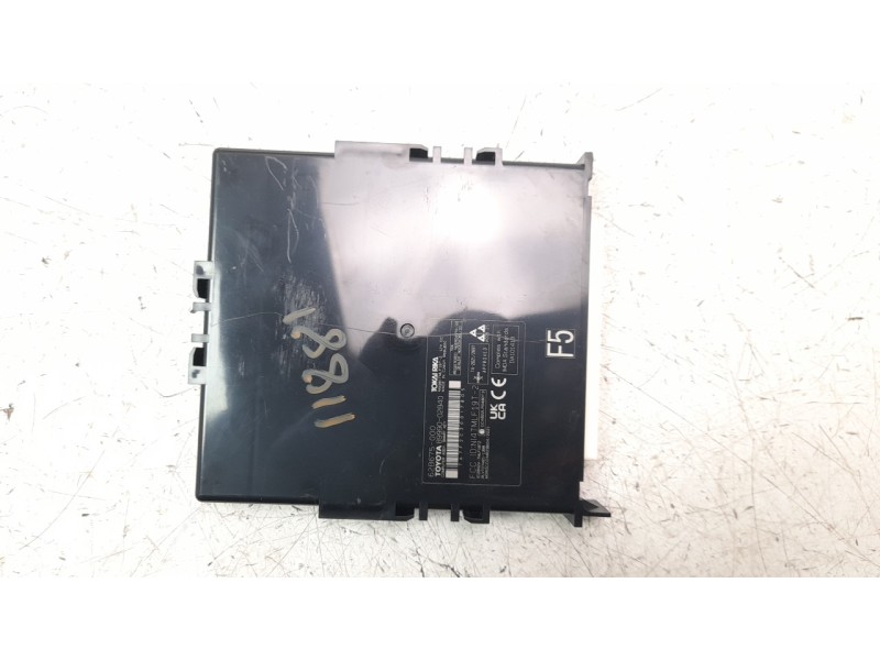 Recambio de modulo electronico para toyota corolla (e21) hybrid style referencia OEM IAM 8999002B40  