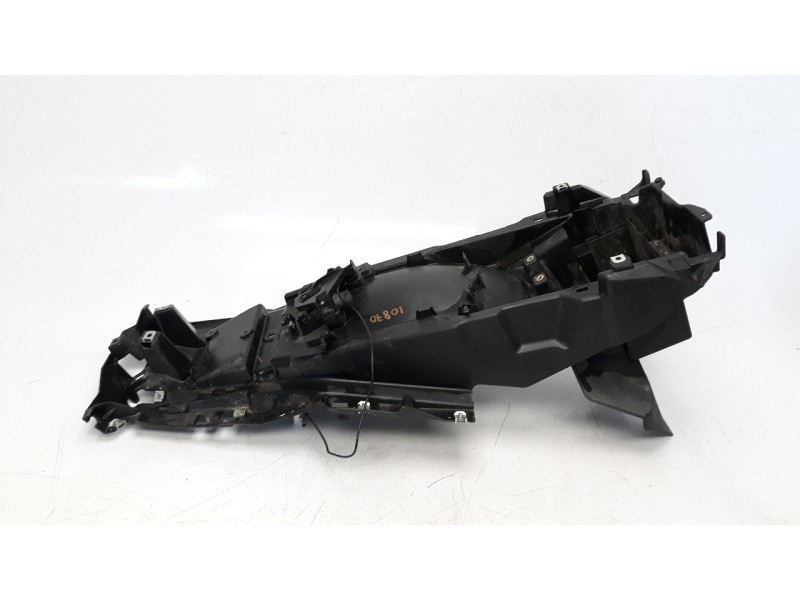 Recambio de portaequipajes para bmw k 1600 gt/gtl referencia OEM IAM 46628557406  