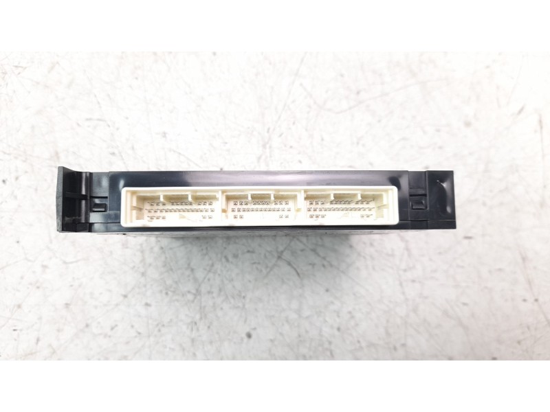 Recambio de modulo electronico para toyota corolla (e21) hybrid style referencia OEM IAM 8999002B40  