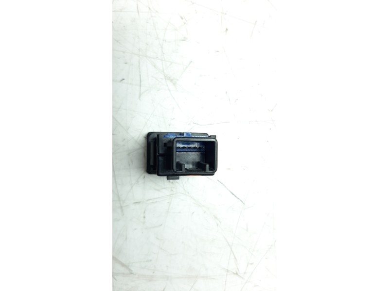 Recambio de interruptor para toyota auris hybrid active referencia OEM IAM 15B533  