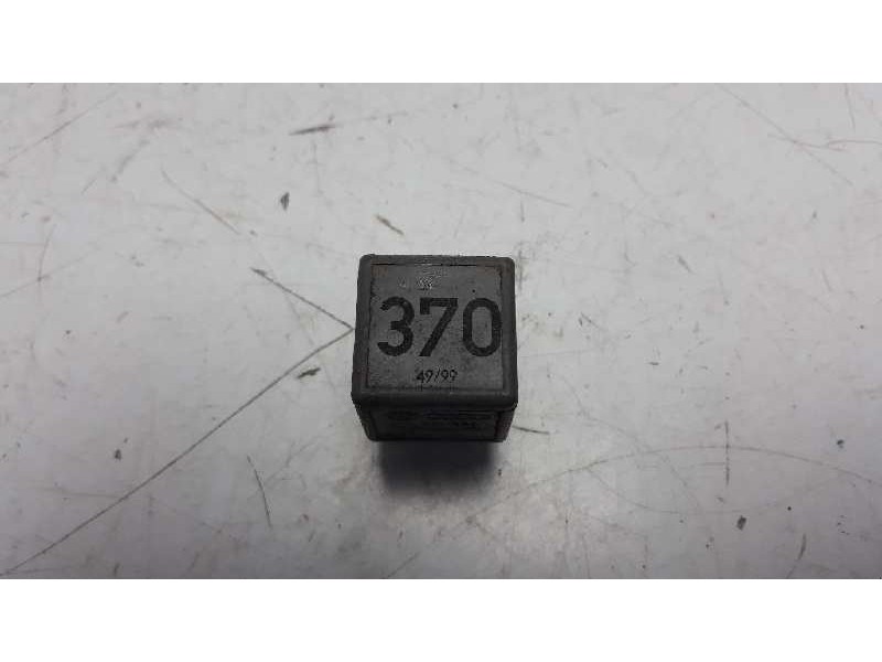 Recambio de rele para audi a4 berlina (b5) referencia OEM IAM 6D0951253 V23134J52X300 370
