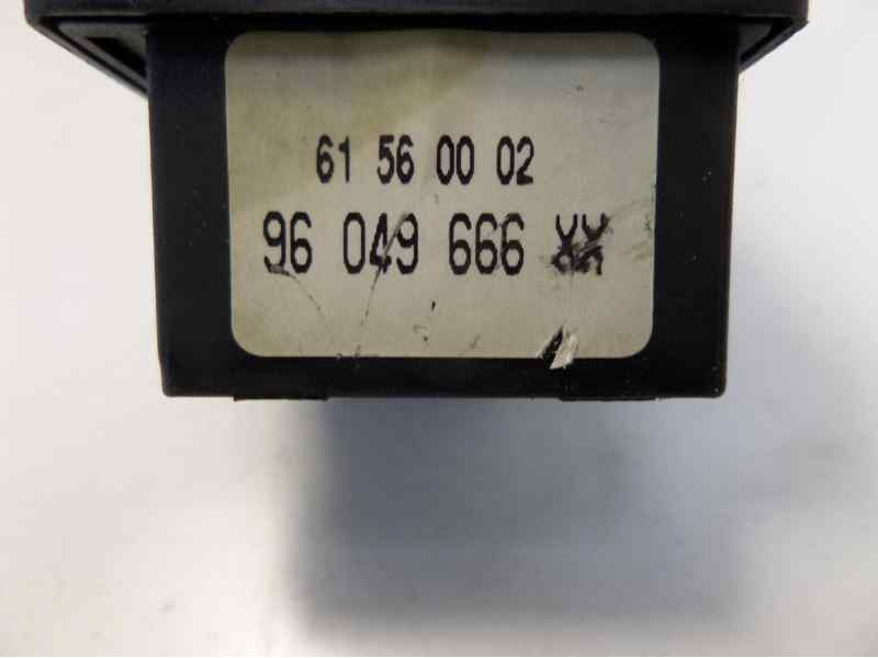 Recambio de mando intermitentes para peugeot 106 (s1) 1.0 referencia OEM IAM 96049666XX  