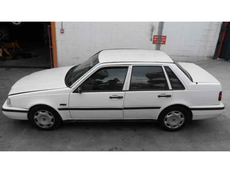 volvo serie 460 del año 1995