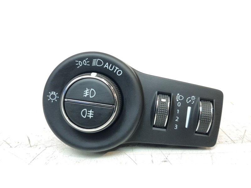 Recambio de mando luces para jeep compass ii 1.6 m-jet cat referencia OEM IAM 7357254100  
